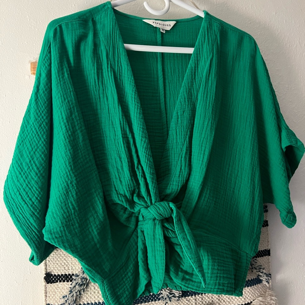 Kelly Green Wide Sleeve Top